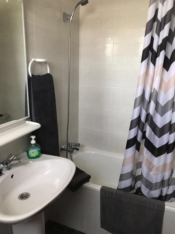 Hostal El Violi Cardona Zewnętrze zdjęcie