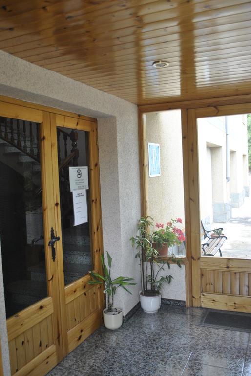 Hostal El Violi Cardona Zewnętrze zdjęcie