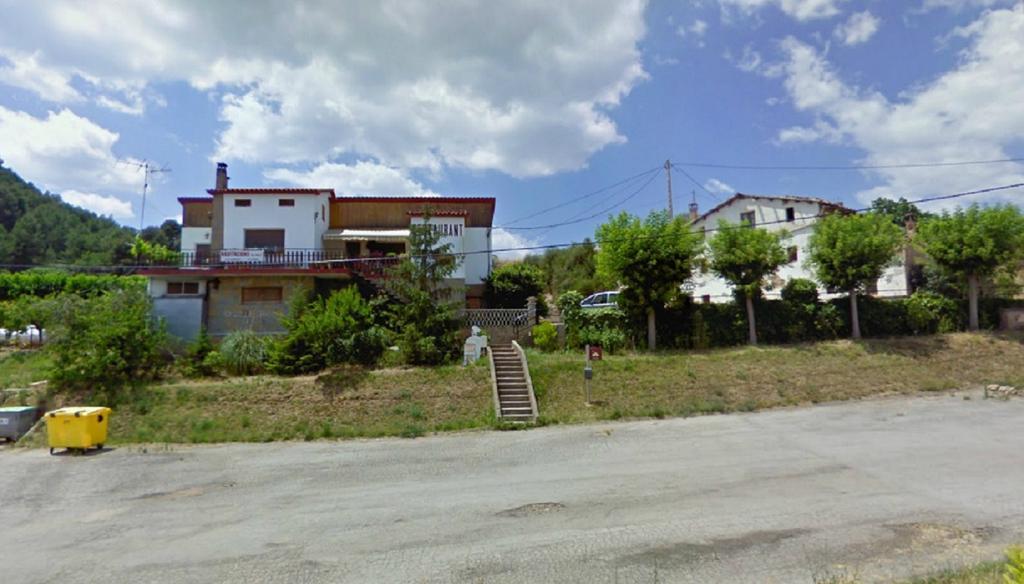 Hostal El Violi Cardona Zewnętrze zdjęcie