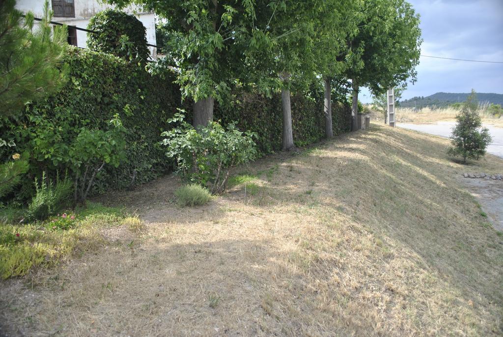 Hostal El Violi Cardona Zewnętrze zdjęcie